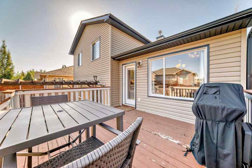 MLS® A2249471 - 108 Hillview Drive  in Hillview Estates Strathmore, Residential
