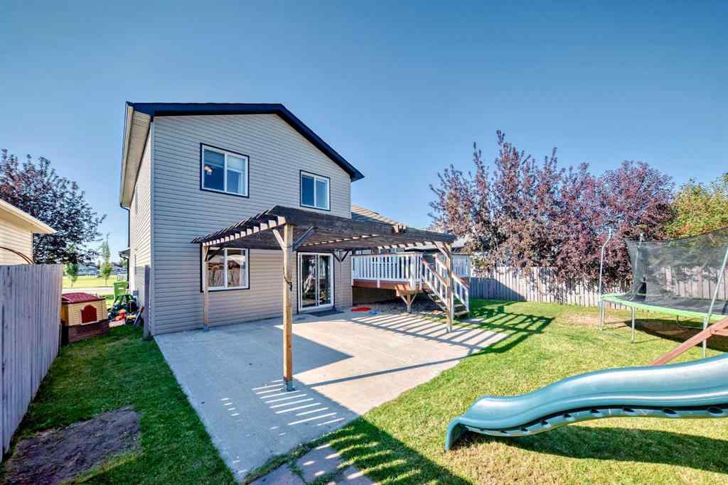 MLS® A2249471 - 108 Hillview Drive  in Hillview Estates Strathmore, Residential