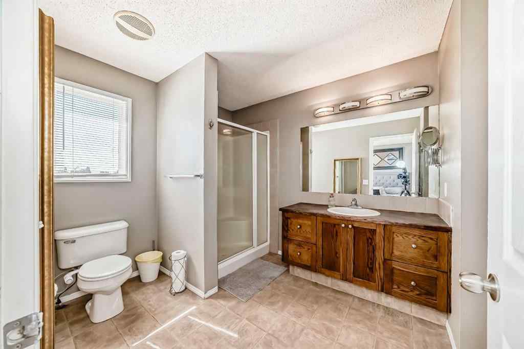 MLS® A2249471 - 108 Hillview Drive  in Hillview Estates Strathmore, Residential