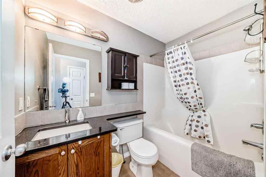 MLS® A2249471 - 108 Hillview Drive  in Hillview Estates Strathmore, Residential