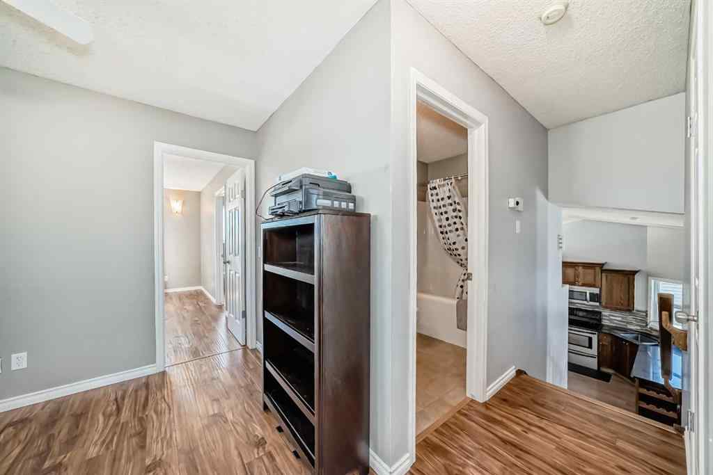 MLS® A2249471 - 108 Hillview Drive  in Hillview Estates Strathmore, Residential