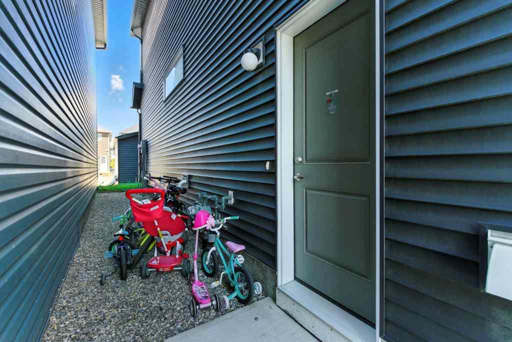 MLS® A2249474 - 268 Savanna Terrace NE in Saddle Ridge Calgary, Residential