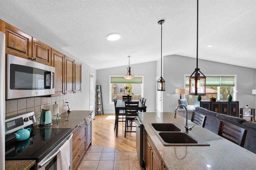 MLS® A2249478 - 29 Sandpiper Drive  in NONE Didsbury, Residential