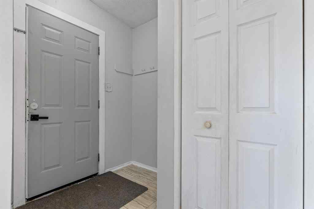 MLS® A2249479 - 5908 Trelle Drive NE in Thorncliffe Calgary, Residential