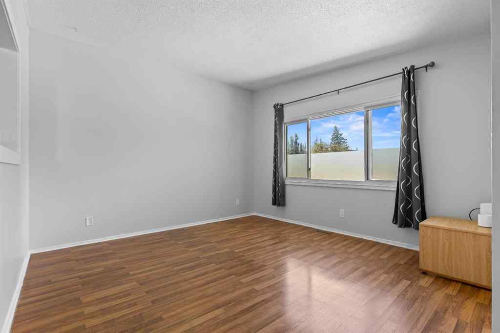 MLS® A2249479 - 5908 Trelle Drive NE in Thorncliffe Calgary, Residential