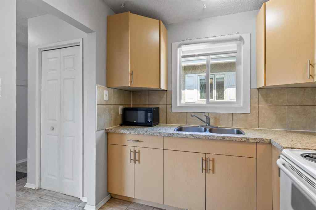 MLS® A2249479 - 5908 Trelle Drive NE in Thorncliffe Calgary, Residential