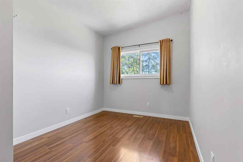 MLS® A2249479 - 5908 Trelle Drive NE in Thorncliffe Calgary, Residential