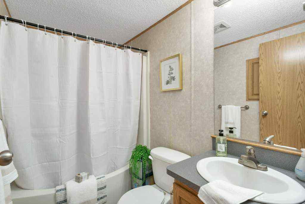 MLS® A2249480 - 442046 RR#31   in NONE Rural Ponoka County, Residential