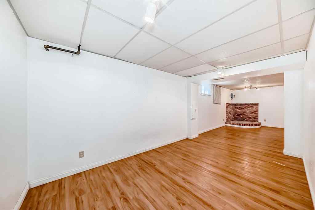 MLS® A2249490 - 6216 4 Street NE in Thorncliffe Calgary, Residential