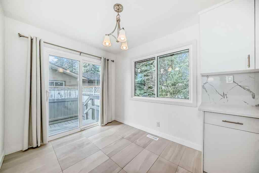 MLS® A2249490 - 6216 4 Street NE in Thorncliffe Calgary, Residential