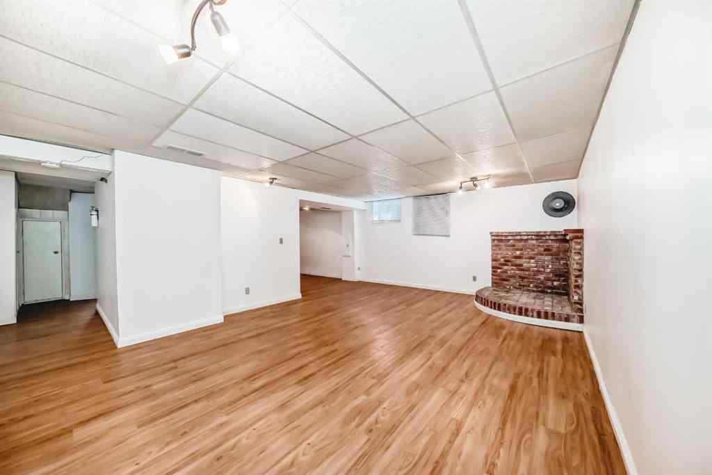 MLS® A2249490 - 6216 4 Street NE in Thorncliffe Calgary, Residential