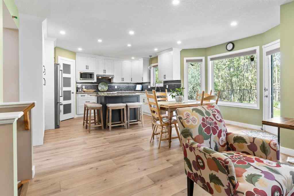 MLS® A2249508 - 40 Rocky Ridge Landing NW in Rocky Ridge Calgary, Residential
