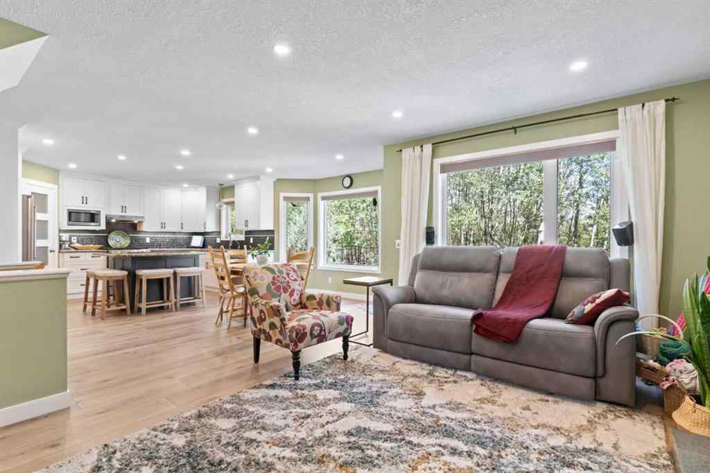 MLS® A2249508 - 40 Rocky Ridge Landing NW in Rocky Ridge Calgary, Residential