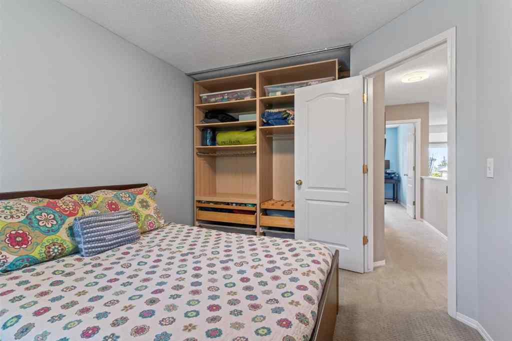 MLS® A2249508 - 40 Rocky Ridge Landing NW in Rocky Ridge Calgary, Residential