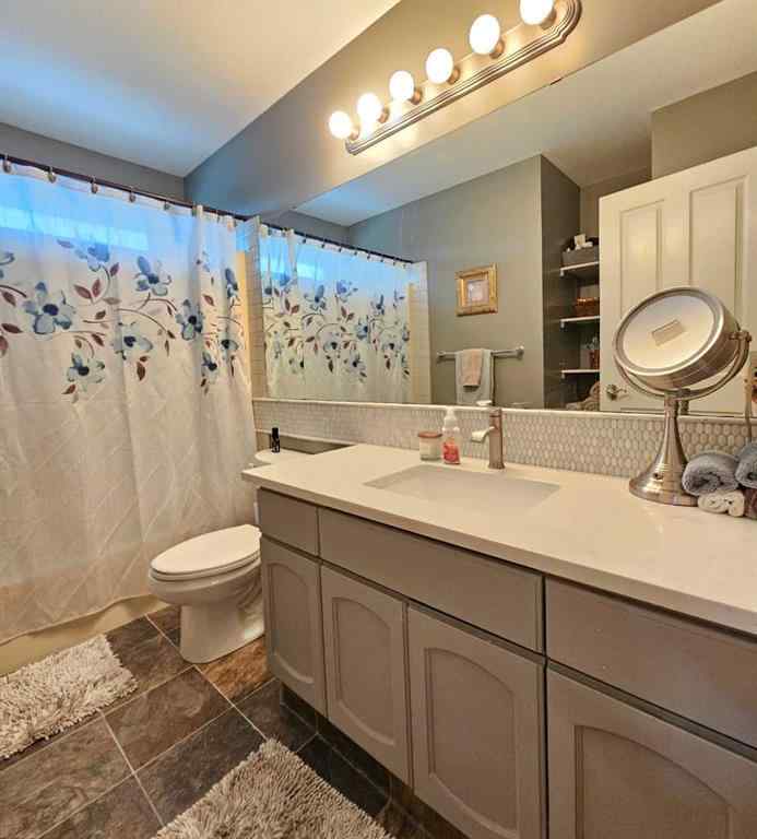 MLS® A2249510 - 9424 Wedgewood Drive N in Wedgewood Wedgewood, Residential