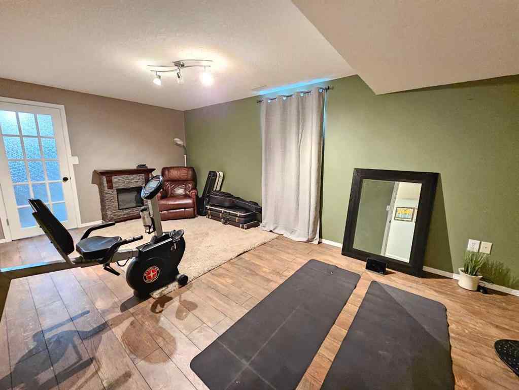 MLS® A2249510 - 9424 Wedgewood Drive N in Wedgewood Wedgewood, Residential