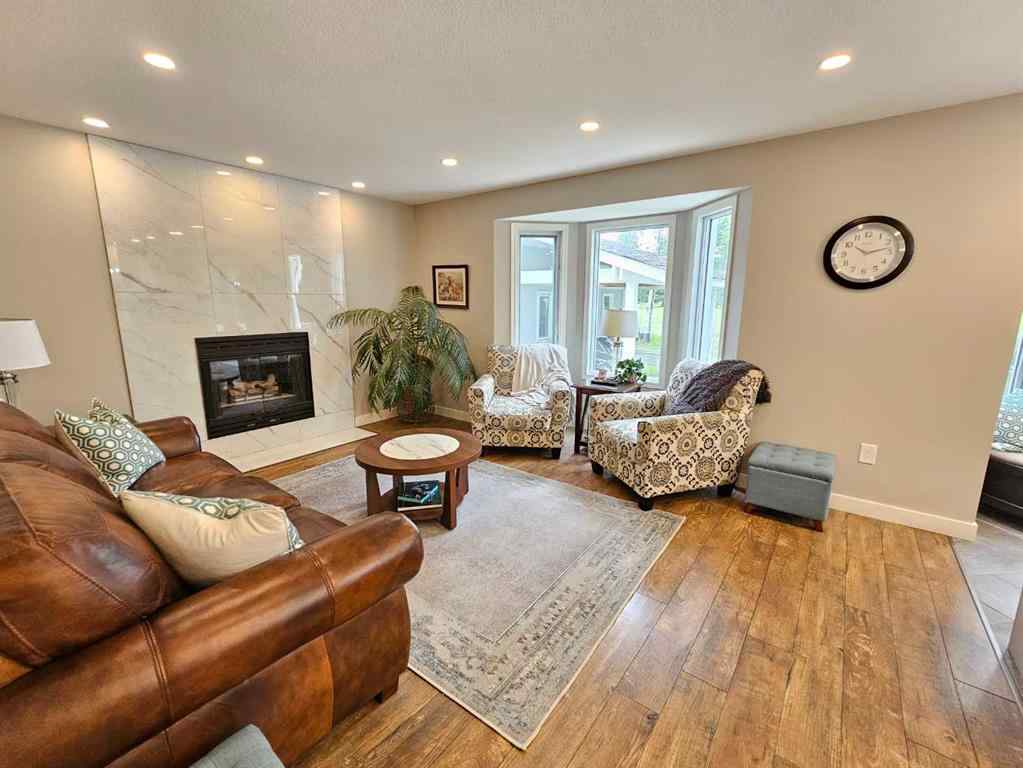 MLS® A2249510 - 9424 Wedgewood Drive N in Wedgewood Wedgewood, Residential