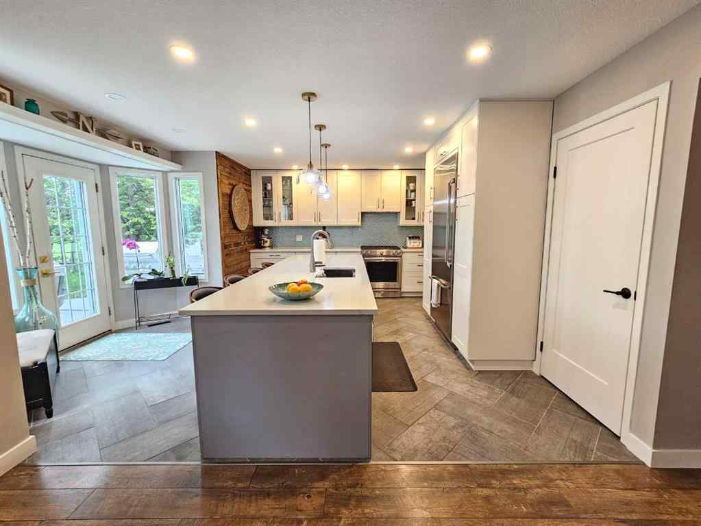 MLS® A2249510 - 9424 Wedgewood Drive N in Wedgewood Wedgewood, Residential