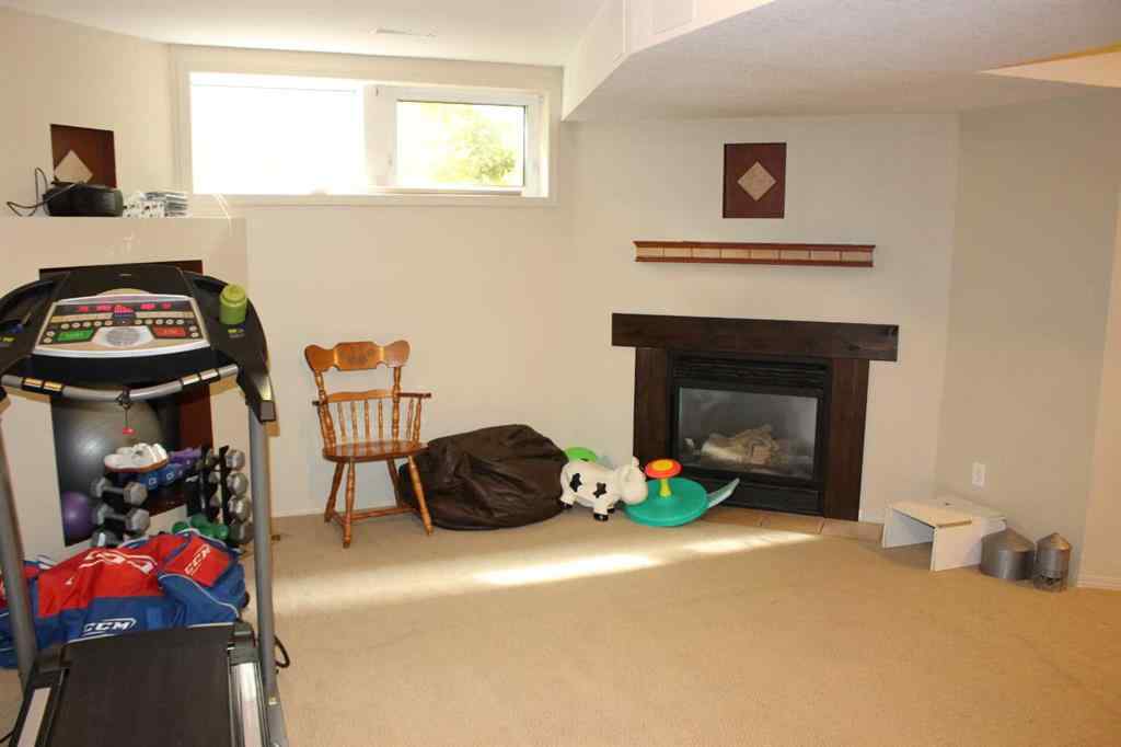 MLS® A2249520 - 405 Willow Place  in NONE Picture Butte, Residential