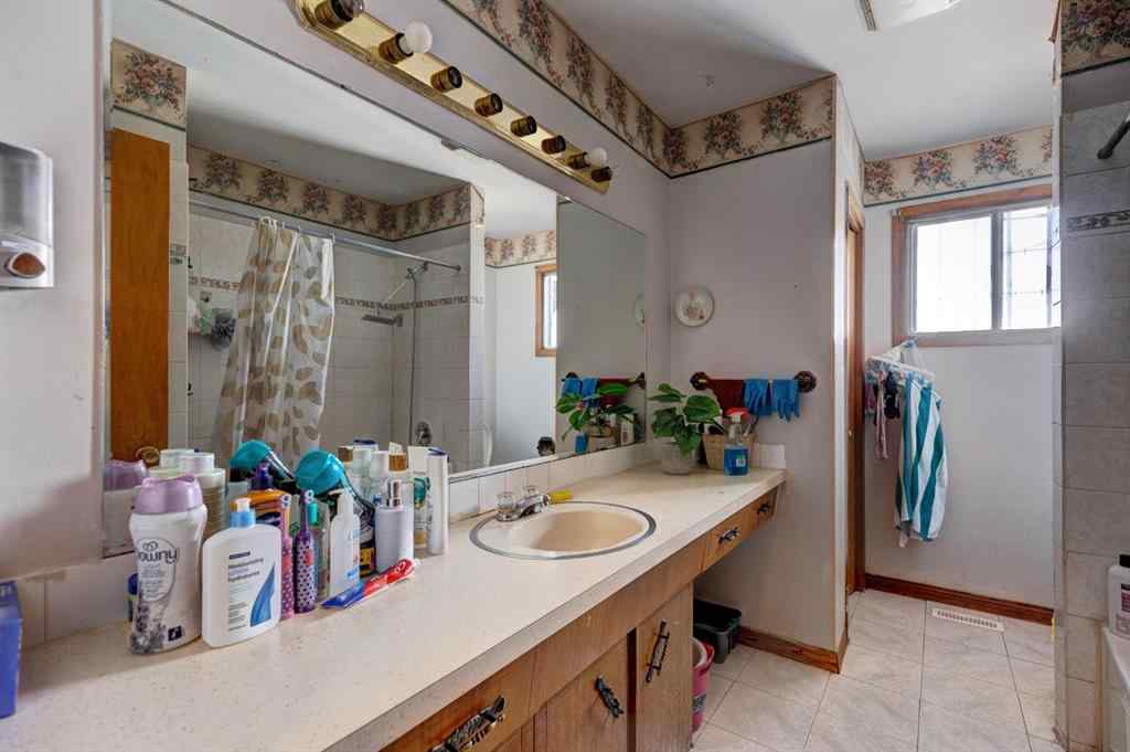 MLS® A2249522 - 3012 12 Avenue SE in Albert Park/Radisson Heights Calgary, Residential