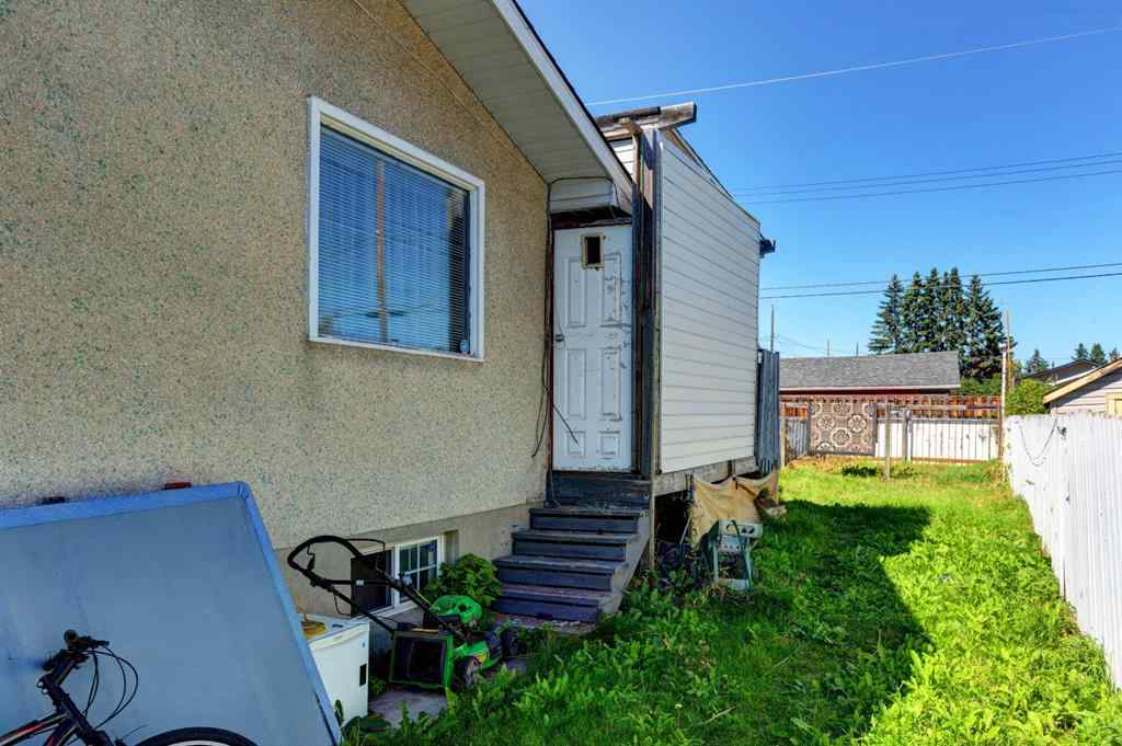 MLS® A2249522 - 3012 12 Avenue SE in Albert Park/Radisson Heights Calgary, Residential