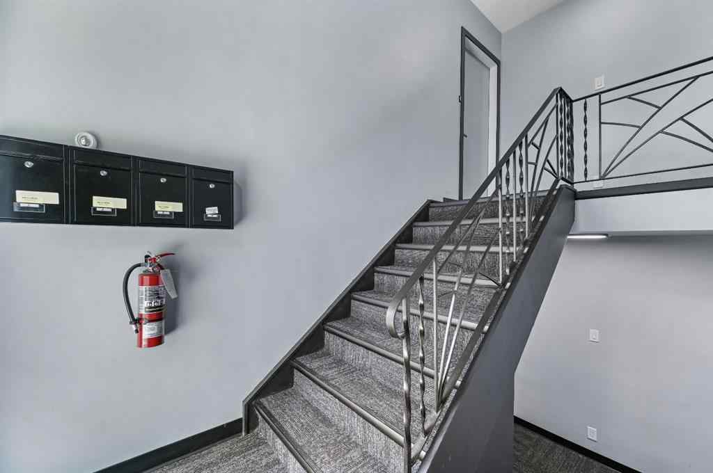 MLS® A2249523 - 2619 16 Street SW in Bankview Calgary, Multi-Family
