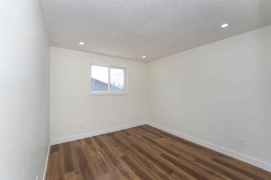 MLS® A2249527 - 140 Whitworth Way  in Whitehorn Calgary, Residential