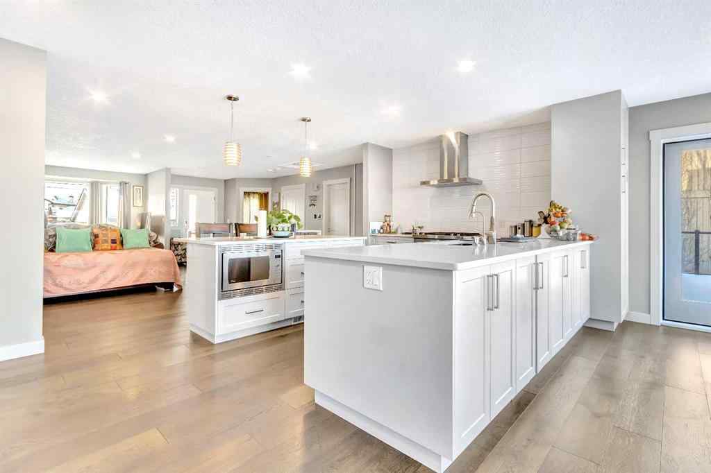 MLS® A2249530 - 760 West Chestermere   in NONE Chestermere, Residential