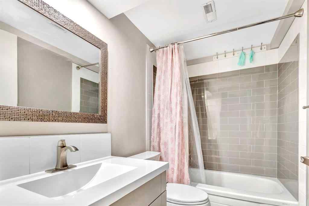 MLS® A2249530 - 760 West Chestermere   in NONE Chestermere, Residential