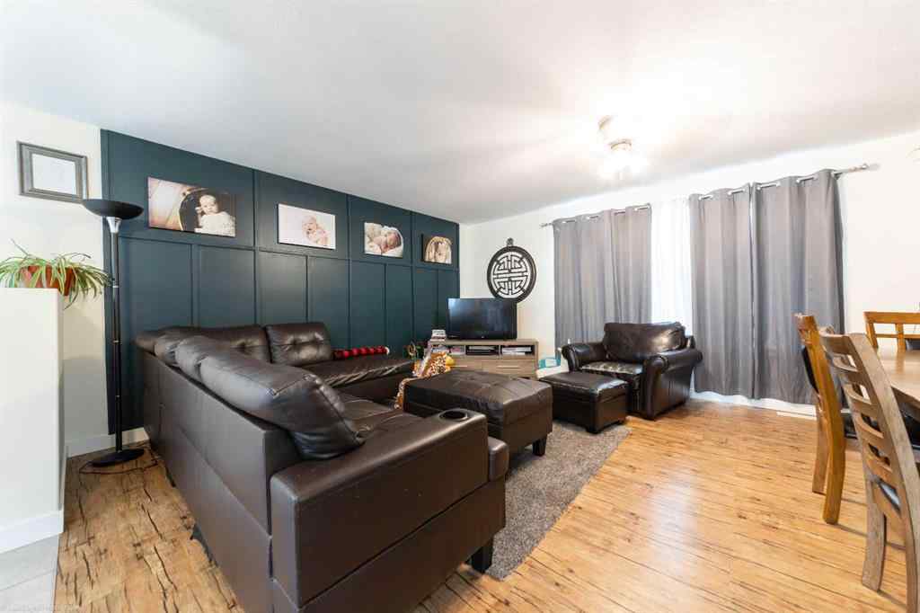 MLS® A2249533 - 26 Hillmond Avenue  in NONE Hillmond, Residential