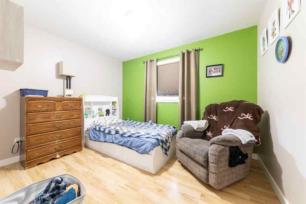 MLS® A2249533 - 26 Hillmond Avenue  in NONE Hillmond, Residential