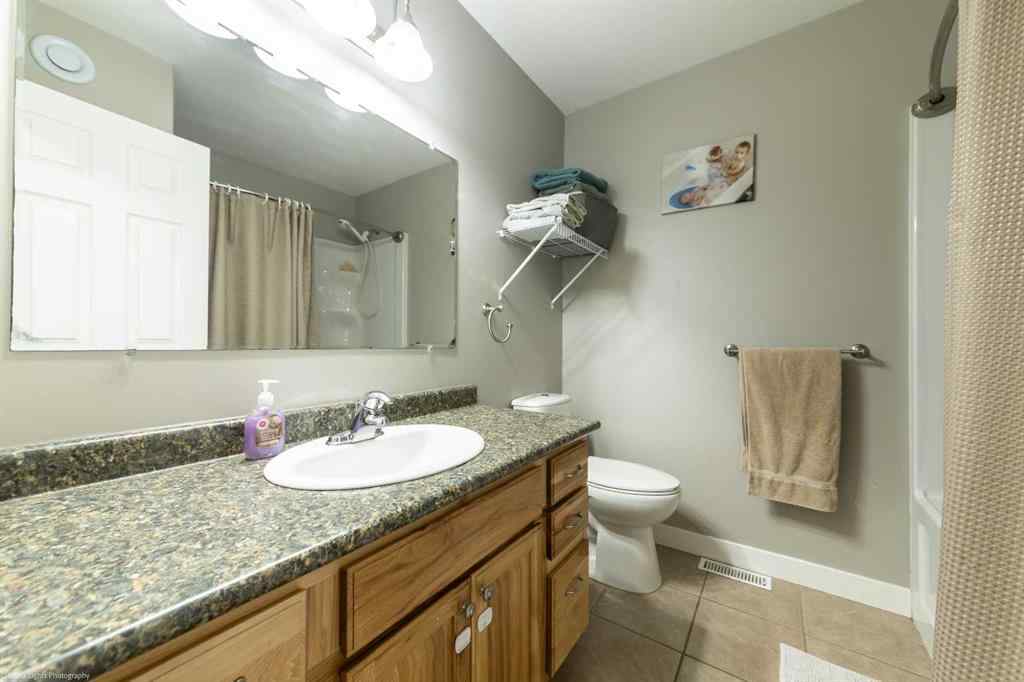 MLS® A2249533 - 26 Hillmond Avenue  in NONE Hillmond, Residential