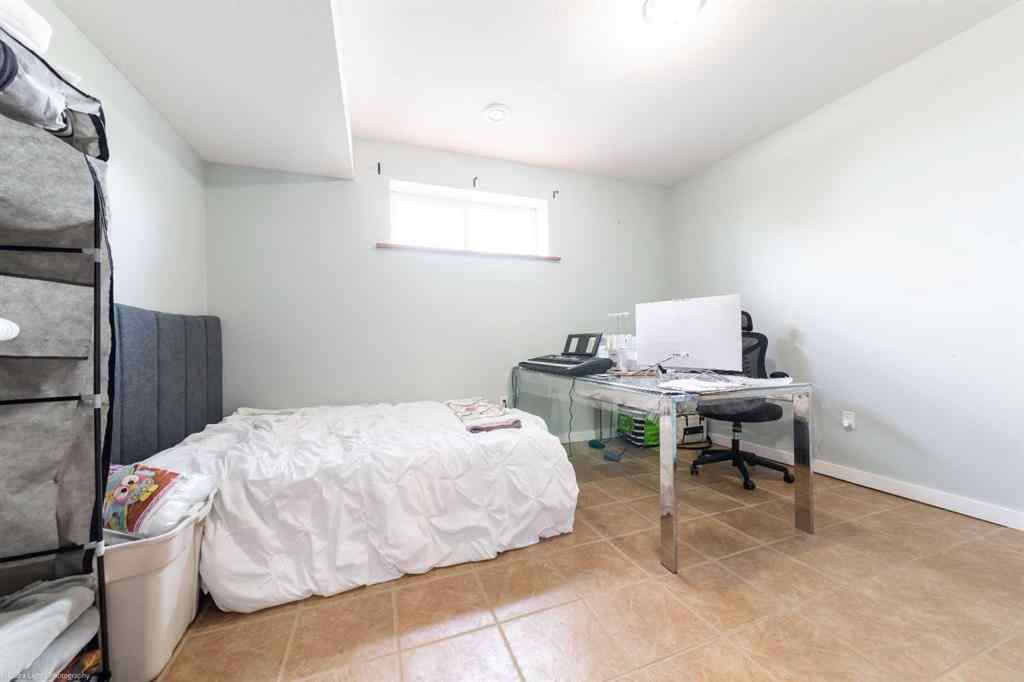 MLS® A2249533 - 26 Hillmond Avenue  in NONE Hillmond, Residential