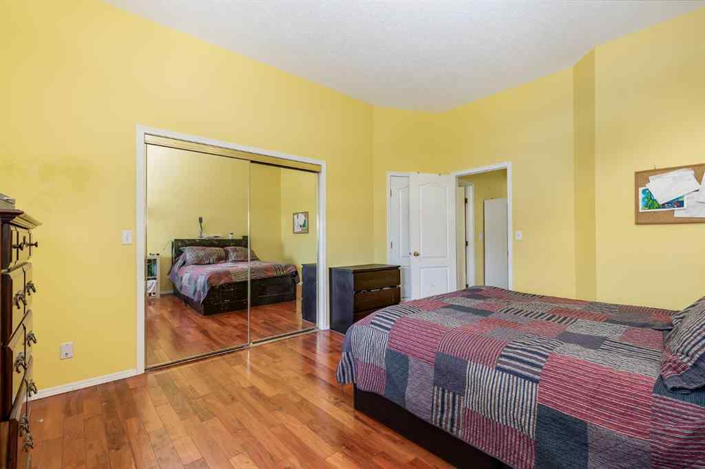 MLS® A2249536 - 127 Tuscarora Way NW in Tuscany Calgary, Residential