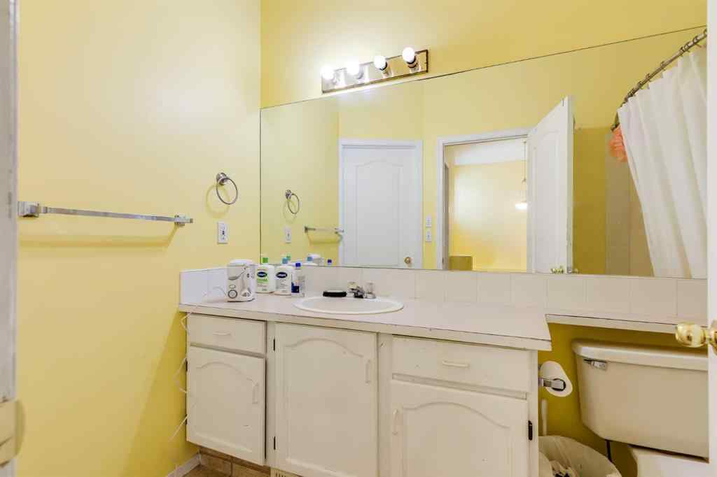 MLS® A2249536 - 127 Tuscarora Way NW in Tuscany Calgary, Residential