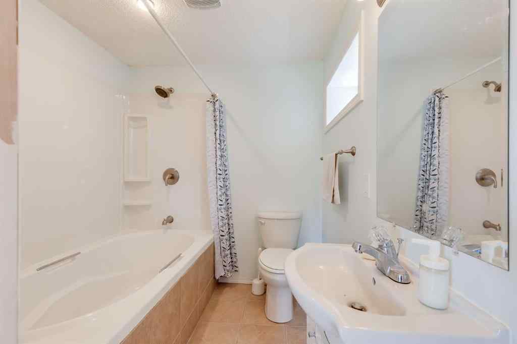 MLS® A2249536 - 127 Tuscarora Way NW in Tuscany Calgary, Residential