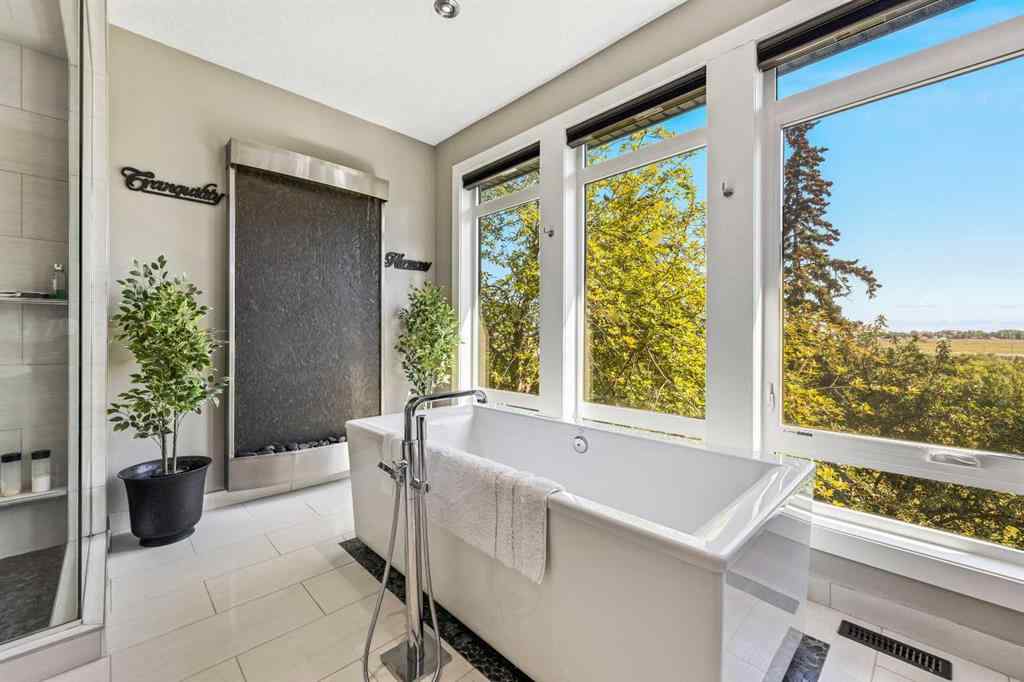 MLS® A2249542 - 2216 8 Street NE in Winston Heights/Mountview Calgary, Residential