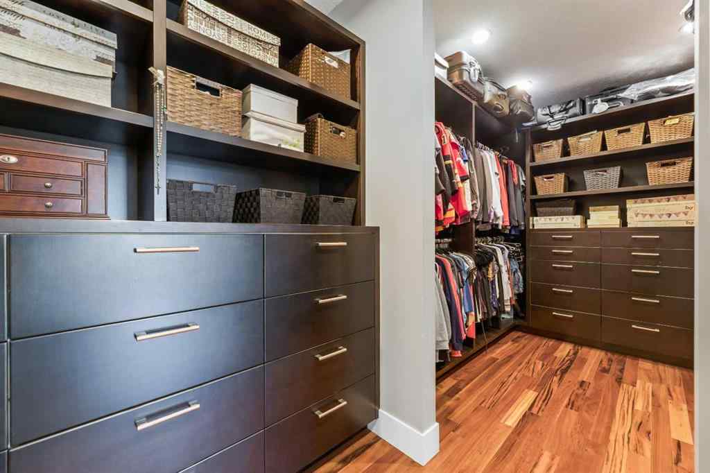 MLS® A2249542 - 2216 8 Street NE in Winston Heights/Mountview Calgary, Residential