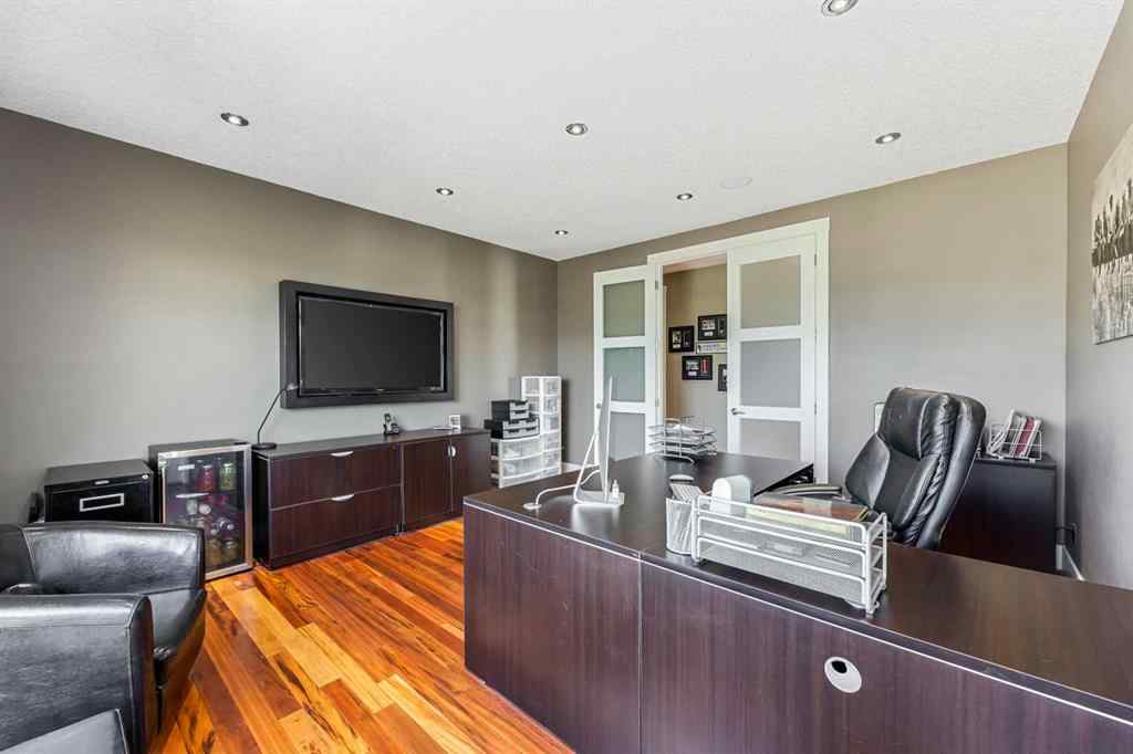 MLS® A2249542 - 2216 8 Street NE in Winston Heights/Mountview Calgary, Residential