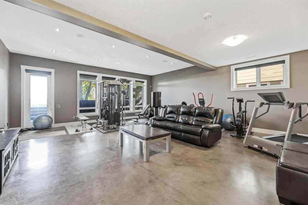 MLS® A2249542 - 2216 8 Street NE in Winston Heights/Mountview Calgary, Residential