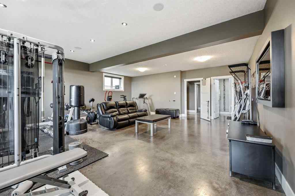 MLS® A2249542 - 2216 8 Street NE in Winston Heights/Mountview Calgary, Residential