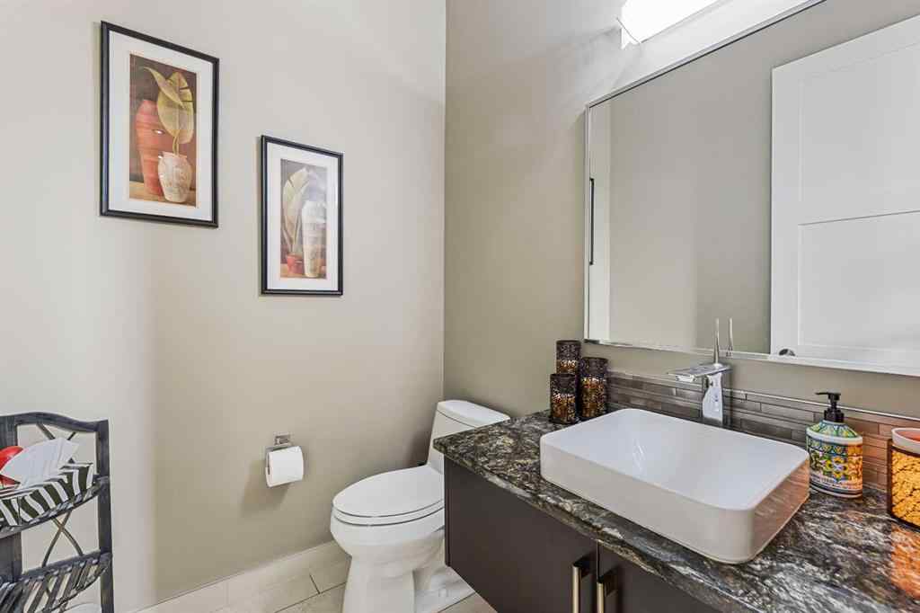 MLS® A2249542 - 2216 8 Street NE in Winston Heights/Mountview Calgary, Residential