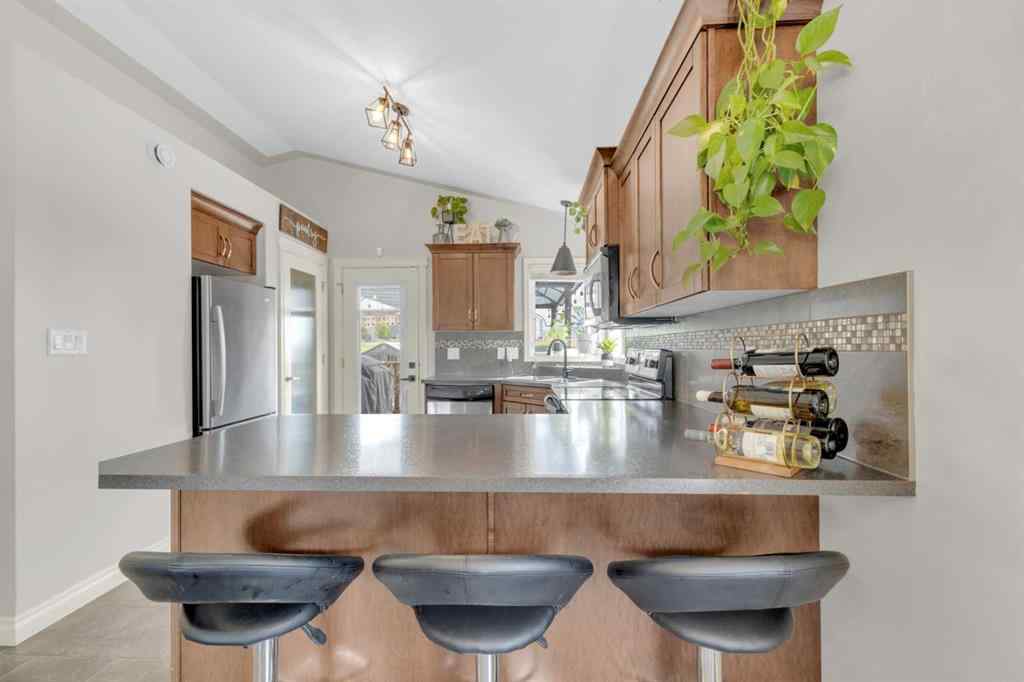 MLS® A2249547 - 69 Bowman Circle  in Beacon Hill Sylvan Lake, Residential