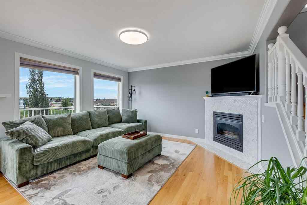 MLS® A2249550 - 142 Creek Gardens Place NW in Silver Creek Airdrie, Residential