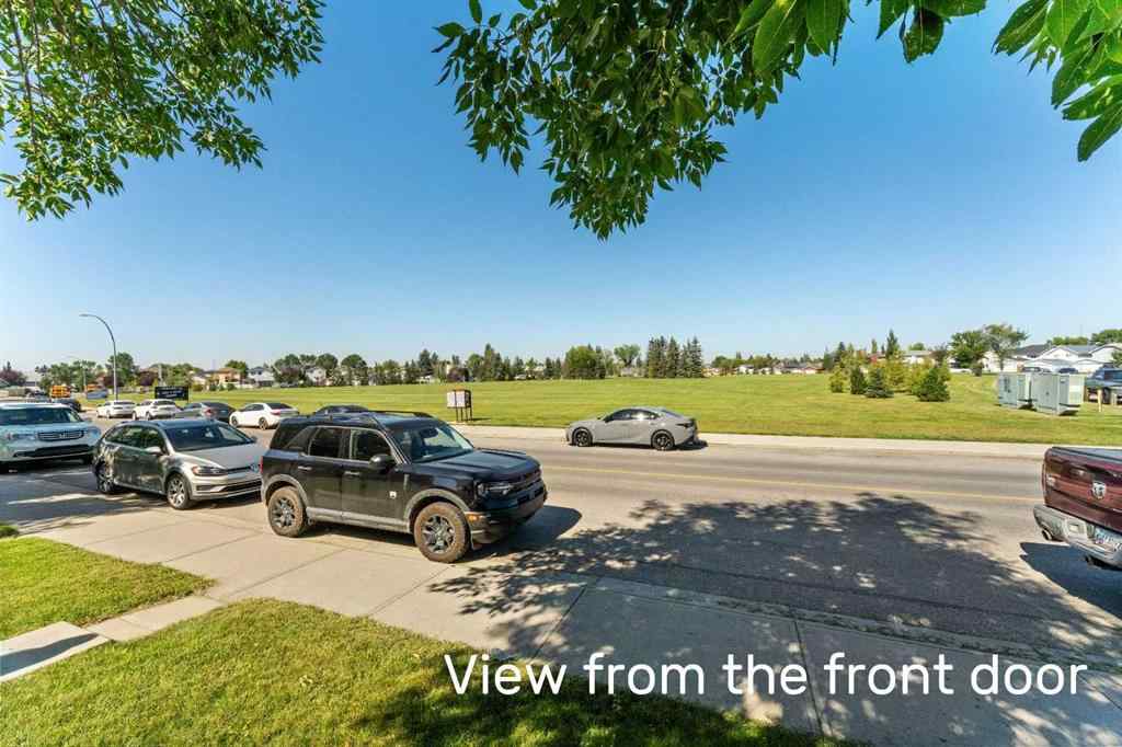 MLS® A2249560 - 815 Erin Woods Drive SE in Erin Woods Calgary, Residential