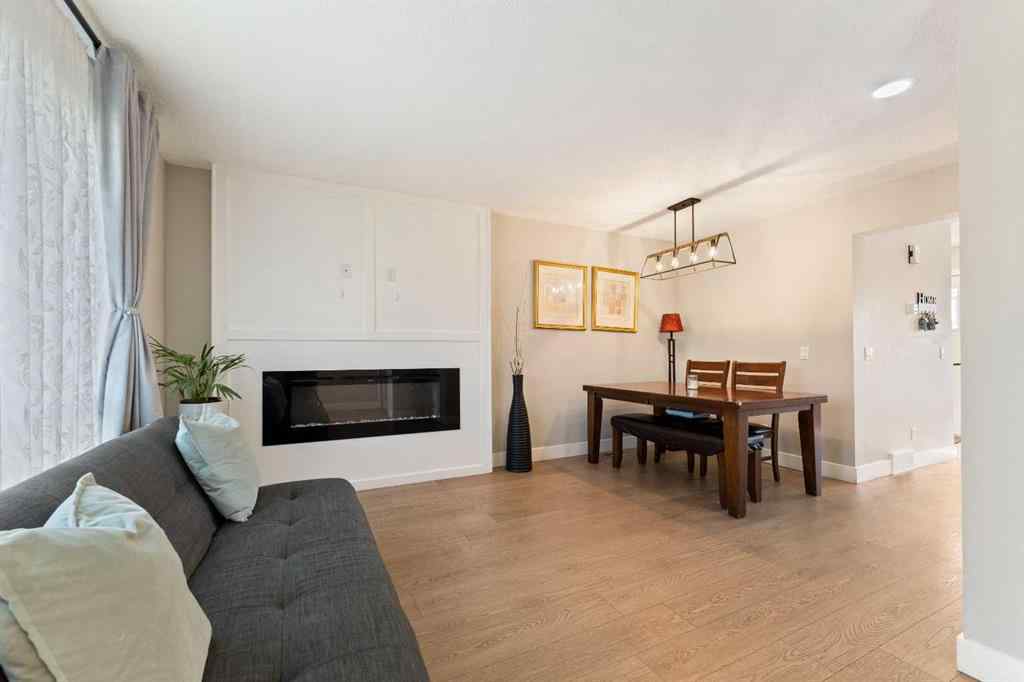MLS® A2249560 - 815 Erin Woods Drive SE in Erin Woods Calgary, Residential