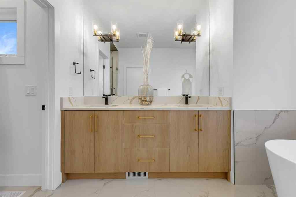 MLS® A2249561 - 8129 Bowglen Road NW in Bowness Calgary, Residential