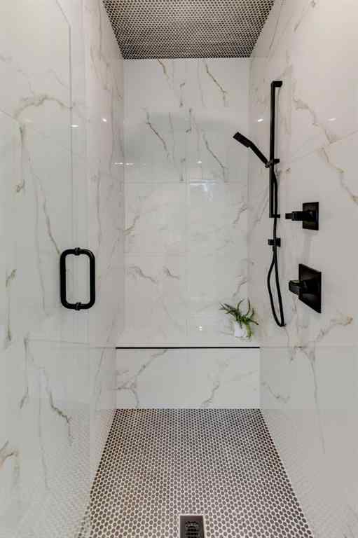 MLS® A2249561 - 8129 Bowglen Road NW in Bowness Calgary, Residential