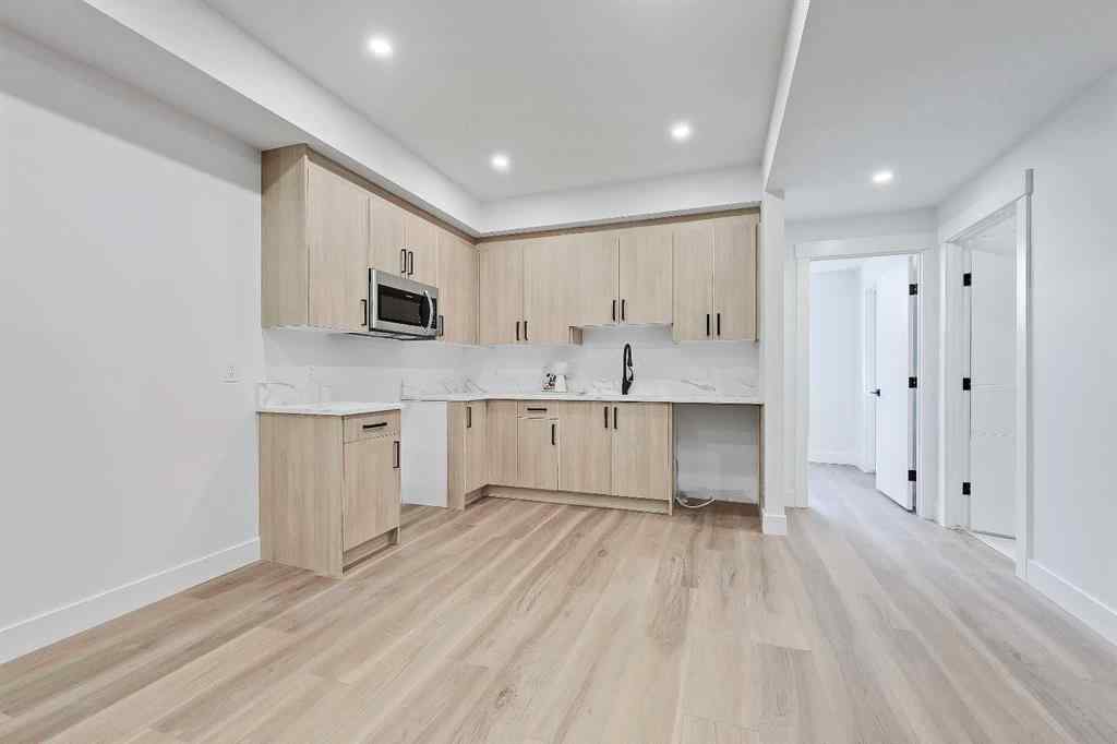 MLS® A2249562 - 6416 34 Avenue NW in Bowness Calgary, Residential