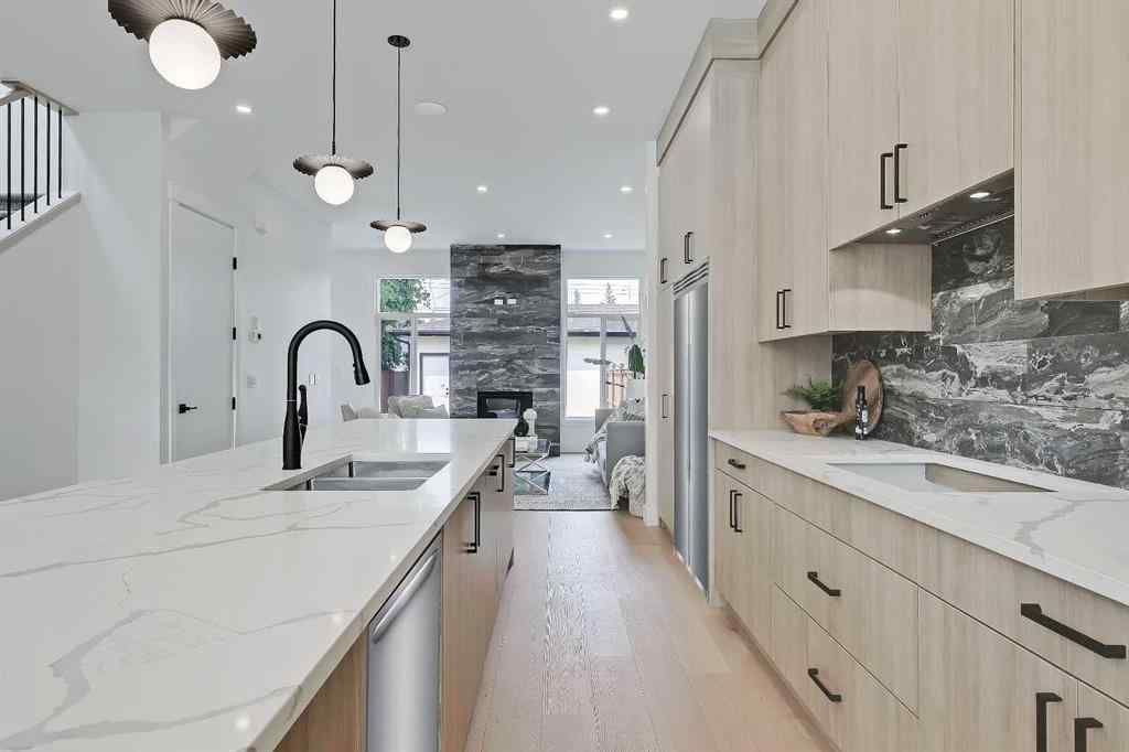 MLS® A2249562 - 6416 34 Avenue NW in Bowness Calgary, Residential
